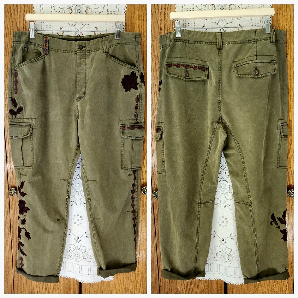 Sundance Remembered Dreams Embroidered Cargo Pants - Picture 1 of 13